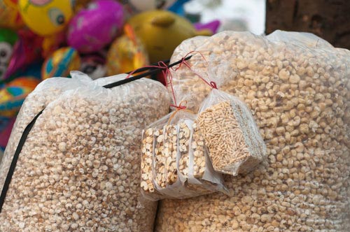 Bánh bỏng gạo - Quà quê về phố