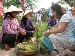 Chợ phiên Thanh Nhàn: Lưu giữ văn hóa làng quê Việt
