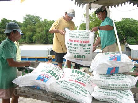 Phân bón sẽ tiếp tục giảm giá