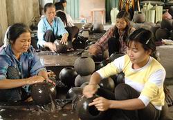 Phê duyệt Đề án tổng thể bảo vệ môi trường làng nghề