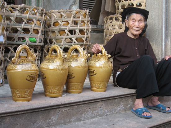 Rượu Làng Vân