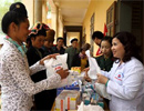 Tâm Bình quan tâm đến công tác xã hội và từ thiện