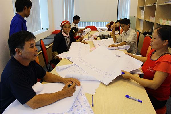 Tập huấn trao đổi thông tin về quyền cho đồng bào dân tộc thiểu số